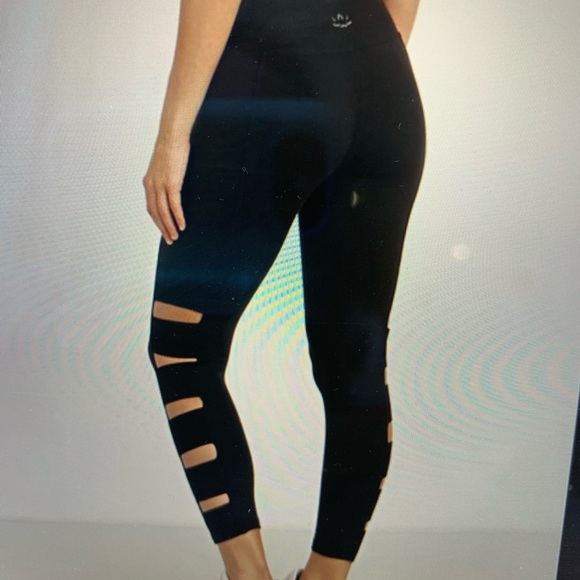 Beyond yoga Stacked leggings - Picture 2 of 6